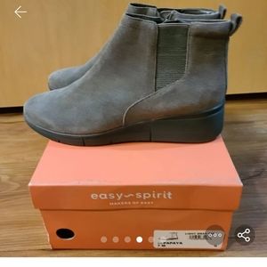 easy spirit papaya booties